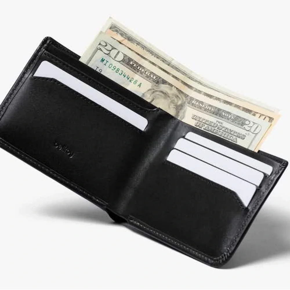 BELLROY HIDE AND SEEK MENS LEATHER BIFOLD WALLET BLACK NWOT